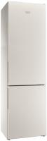 Холодильник Hotpoint-Ariston HS 3200 W белый