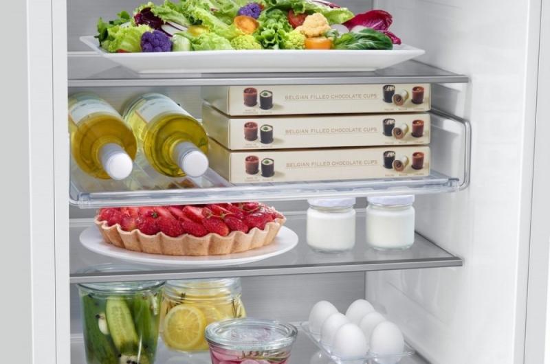 Встраиваемый холодильник Samsung BRB307154WW (BRB307154WW/UA)